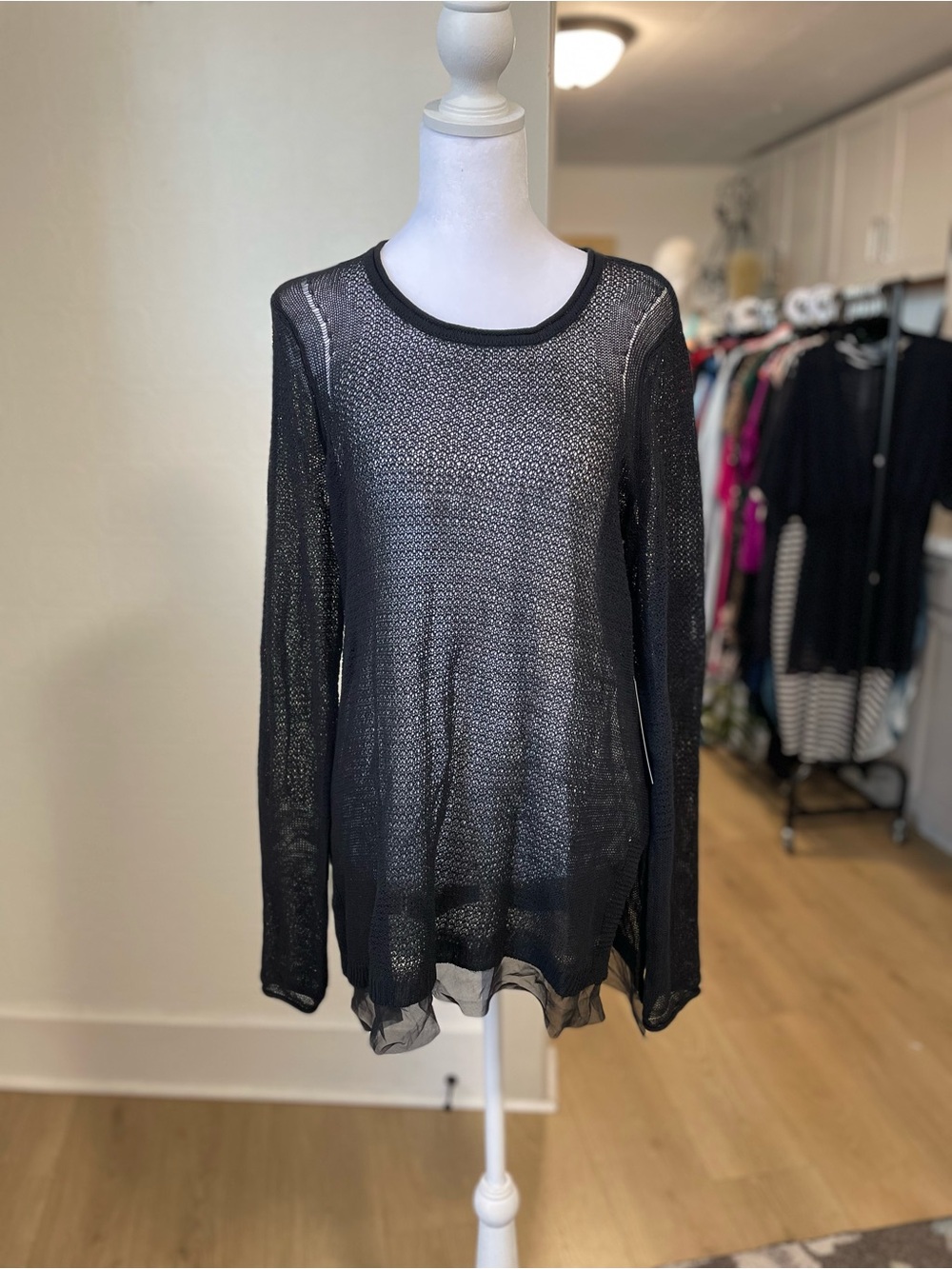 Vera Wang Black Sheer Long-Sleeve Knit Top